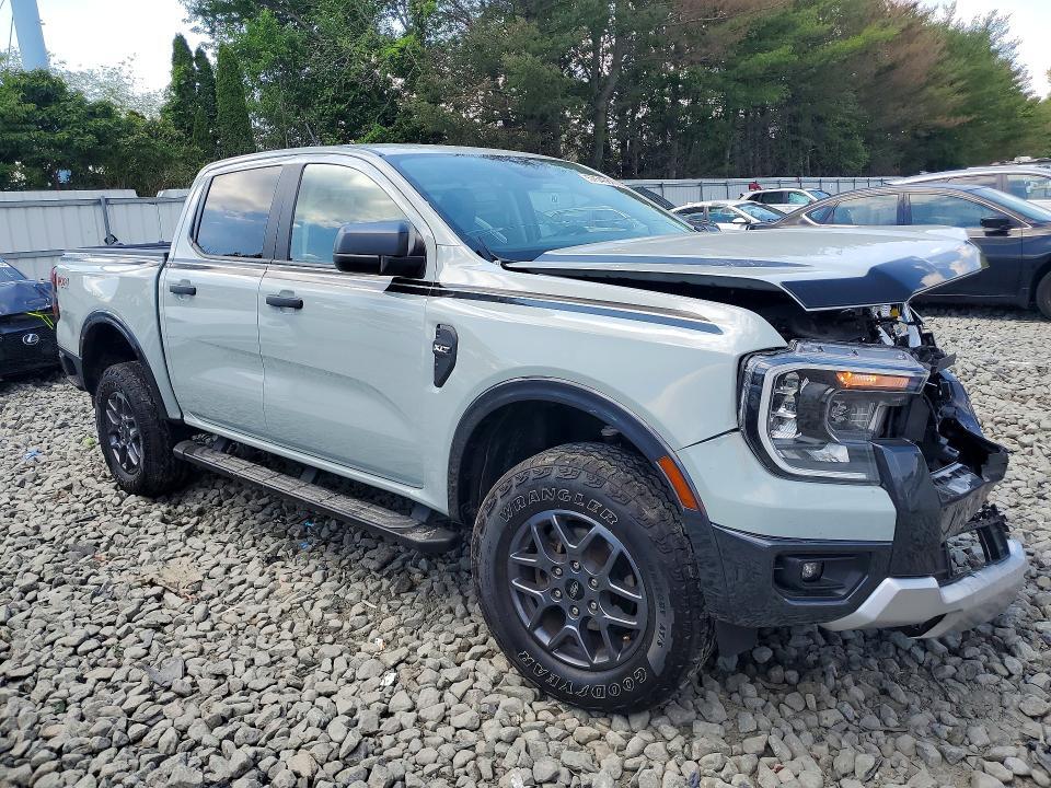 2024 FORD RANGER XLT — Фото 4 из 12