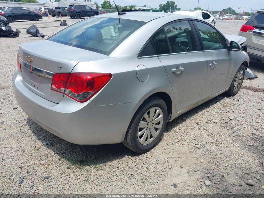 1G1PF5S96B7107594 2011 CHEVROLET CRUZE photo no. 4