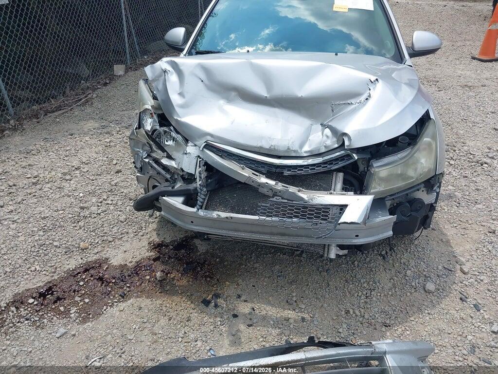 1G1PF5S96B7107594 2011 CHEVROLET CRUZE photo no. 6