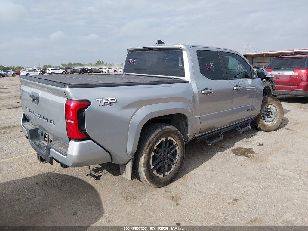 3TYLB5JNXRT017109 2024 TOYOTA TACOMA photo no. 4