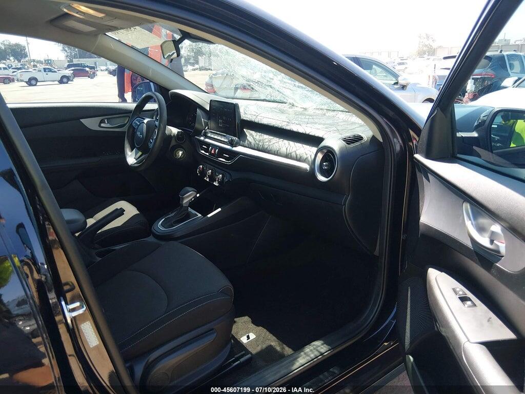 3KPF24AD4PE558447 2023 KIA FORTE photo no. 5