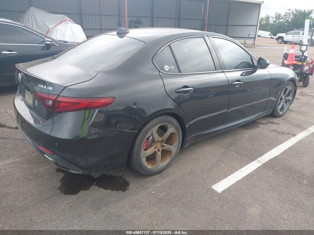 ZARFAEBN7H7532433 2017 ALFA ROMEO GIULIA photo no. 4