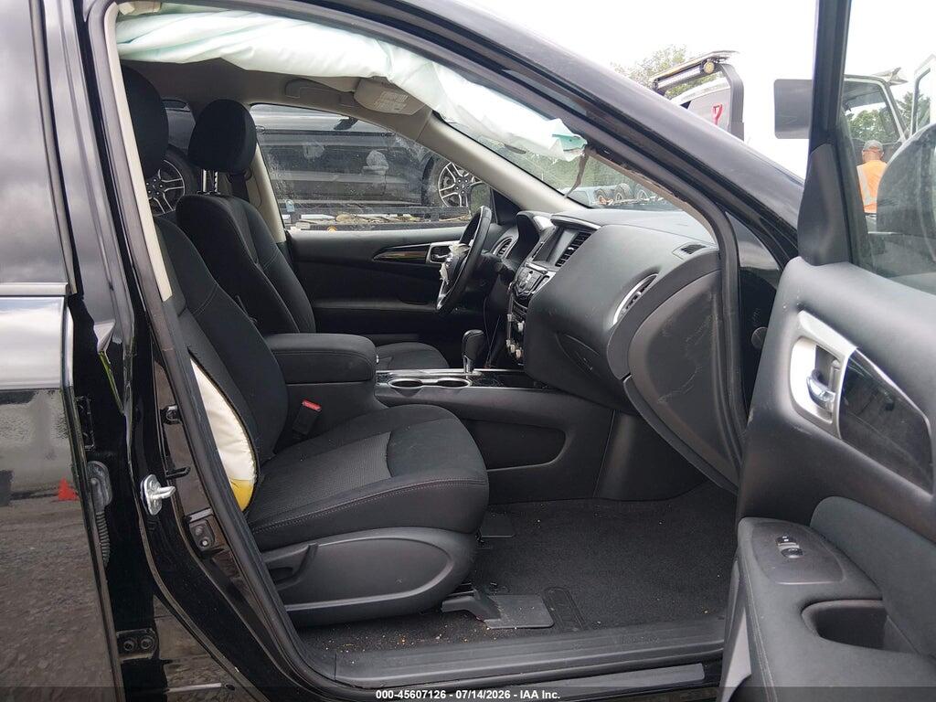 5N1DR2MN8HC695813 2017 NISSAN PATHFINDER photo no. 5