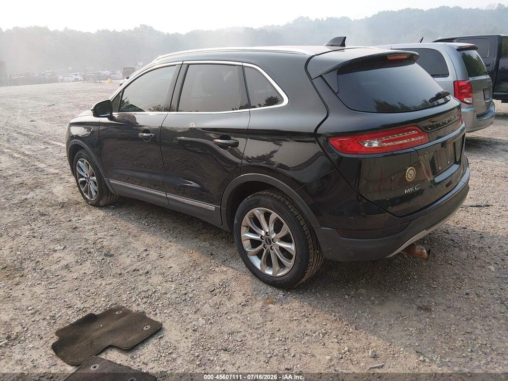 5LMCJ2C98HUL35682 2017 LINCOLN MKC photo no. 3