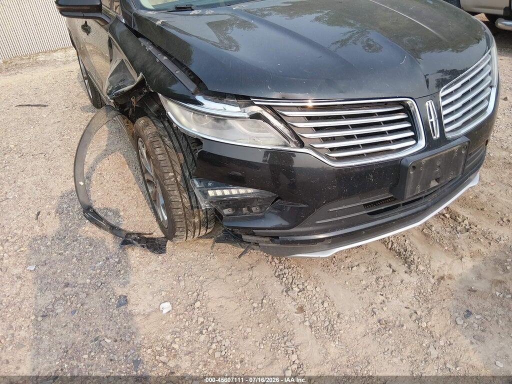 5LMCJ2C98HUL35682 2017 LINCOLN MKC photo no. 6