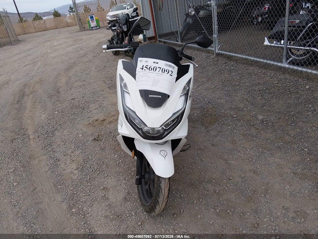 RLHKF4702NY101022 2022 HONDA WW150 photo no. 5