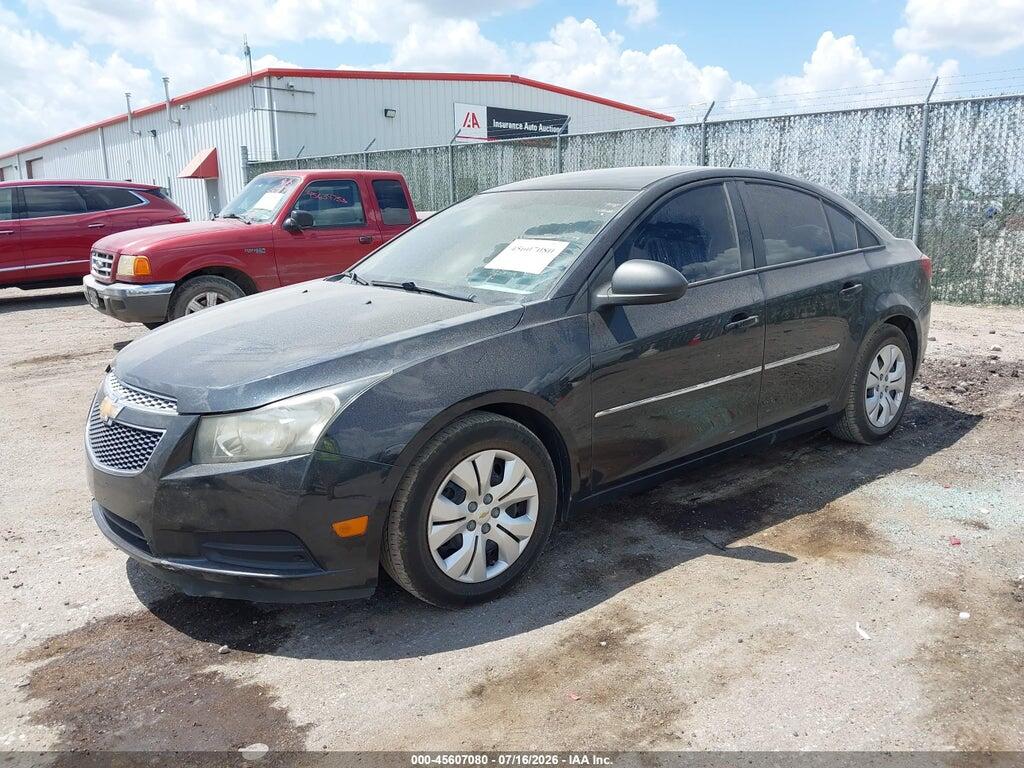 1G1PA5SH1E7181290 2014 CHEVROLET CRUZE photo no. 2