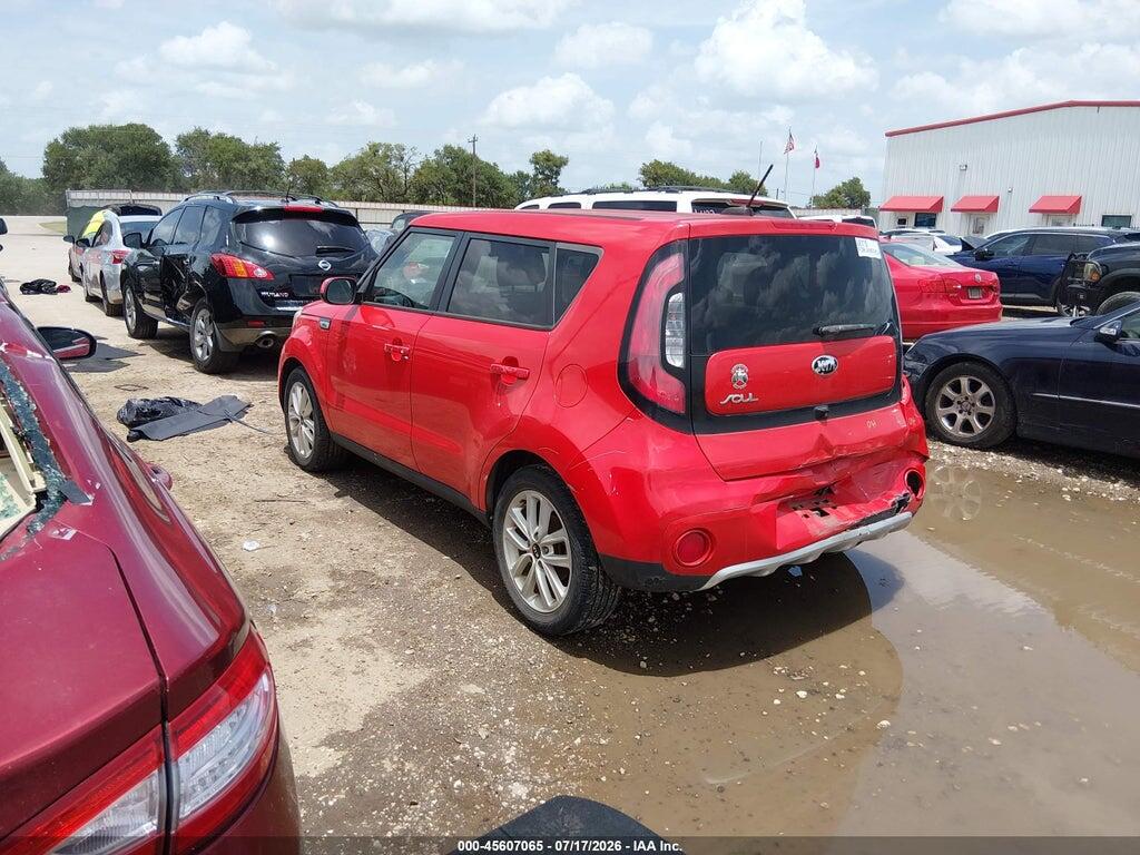 KNDJP3A55H7426958 2017 KIA SOUL photo no. 3