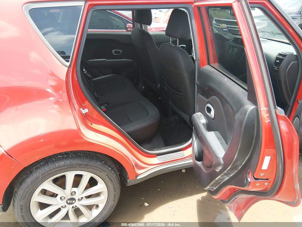 KNDJP3A55H7426958 2017 KIA SOUL photo no. 8