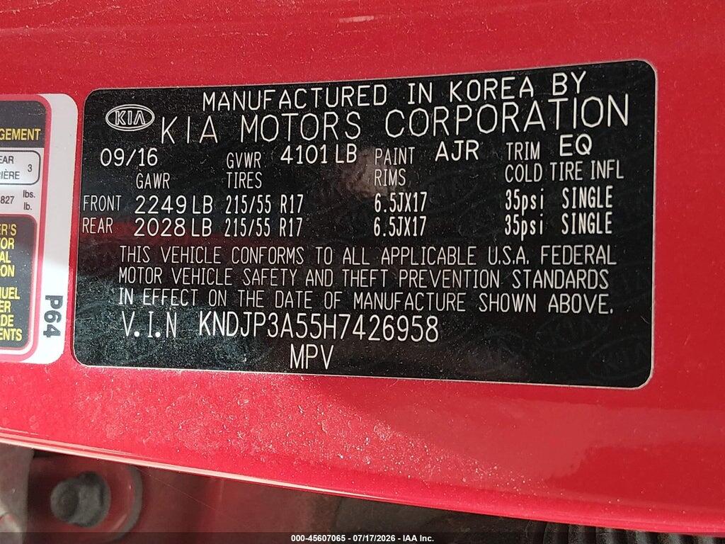 KNDJP3A55H7426958 2017 KIA SOUL photo no. 9