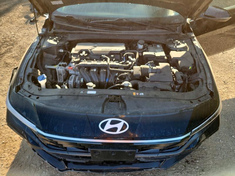 2024 HYUNDAI ELANTRA LUXURY — Фото 11 из 12