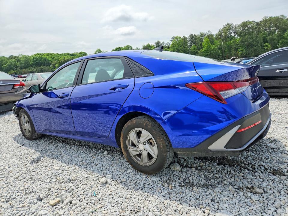 2024 HYUNDAI ELANTRA SE — Фото 2 из 12