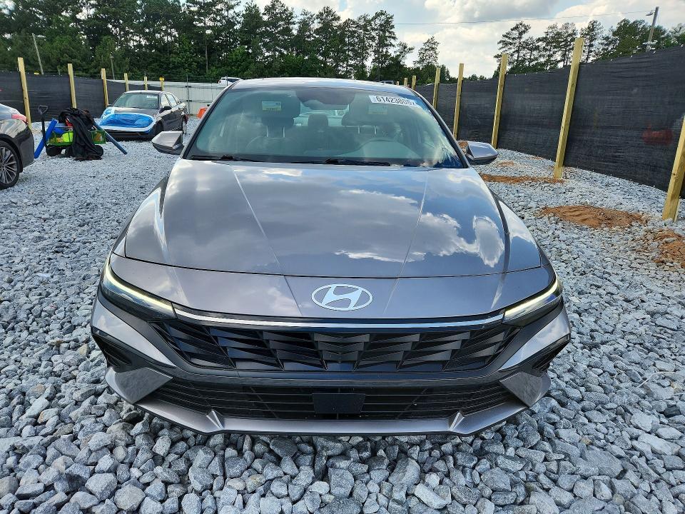 2024 HYUNDAI ELANTRA SEL — Фото 5 из 12