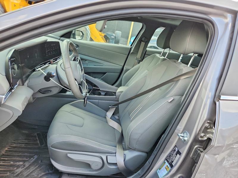 2024 HYUNDAI ELANTRA SEL — Фото 7 из 12