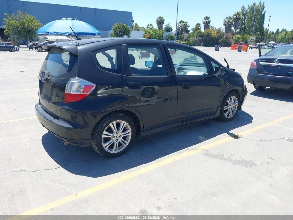 JHMGE8H43AC020392 2010 HONDA FIT photo no. 4