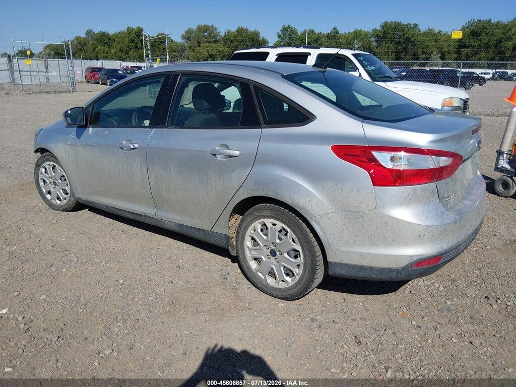1FAHP3F28CL440405 2012 FORD FOCUS photo no. 3