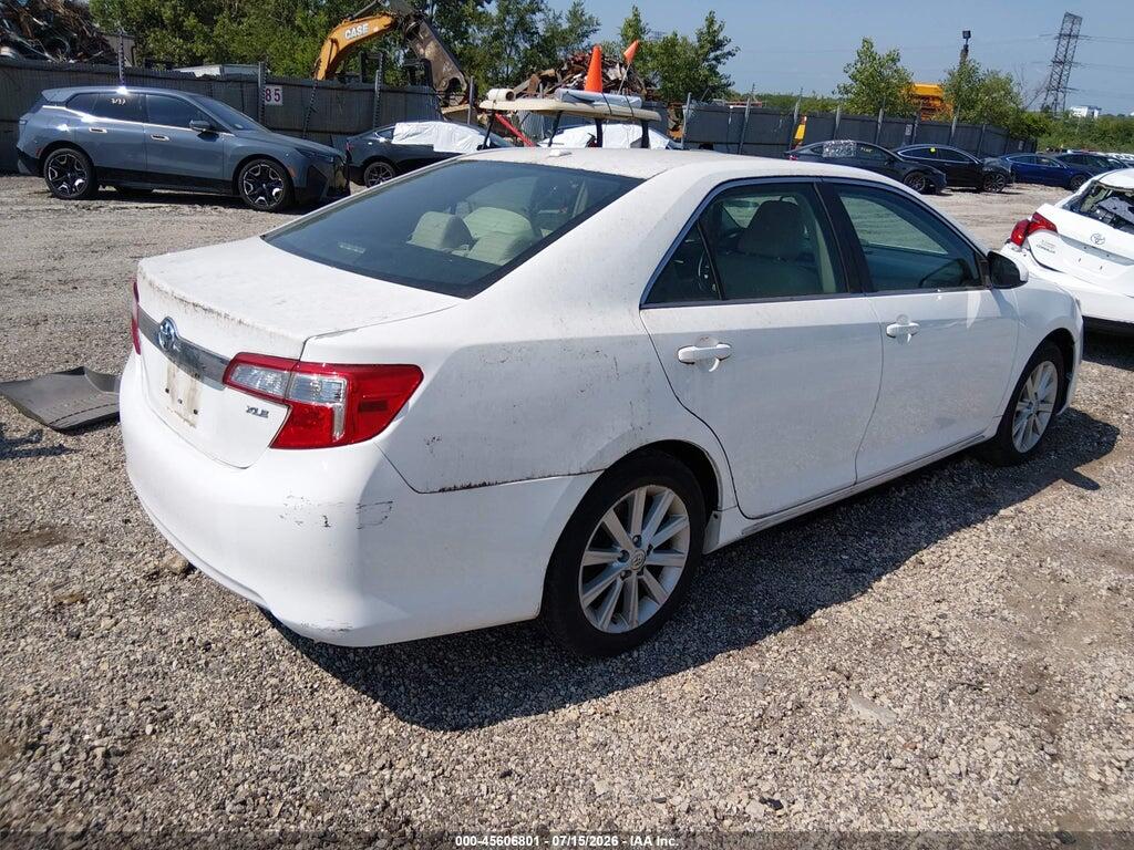 4T4BF1FK2ER383625 2014 TOYOTA CAMRY photo no. 4
