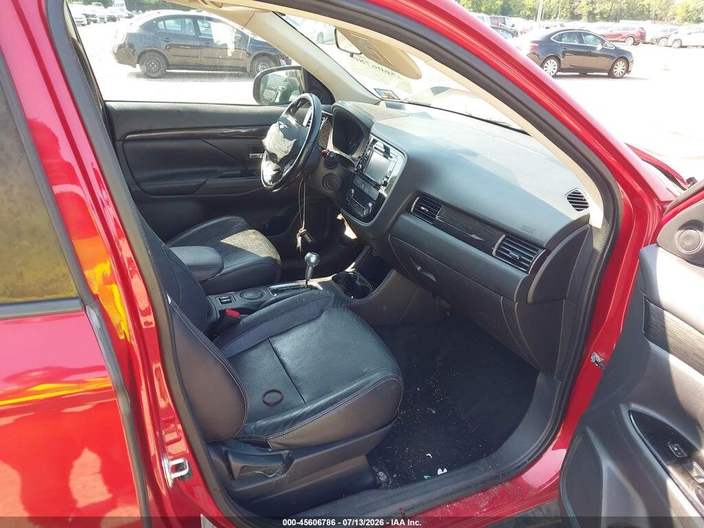 JA4AD3A38GZ036845 2016 MITSUBISHI OUTLANDER photo no. 5