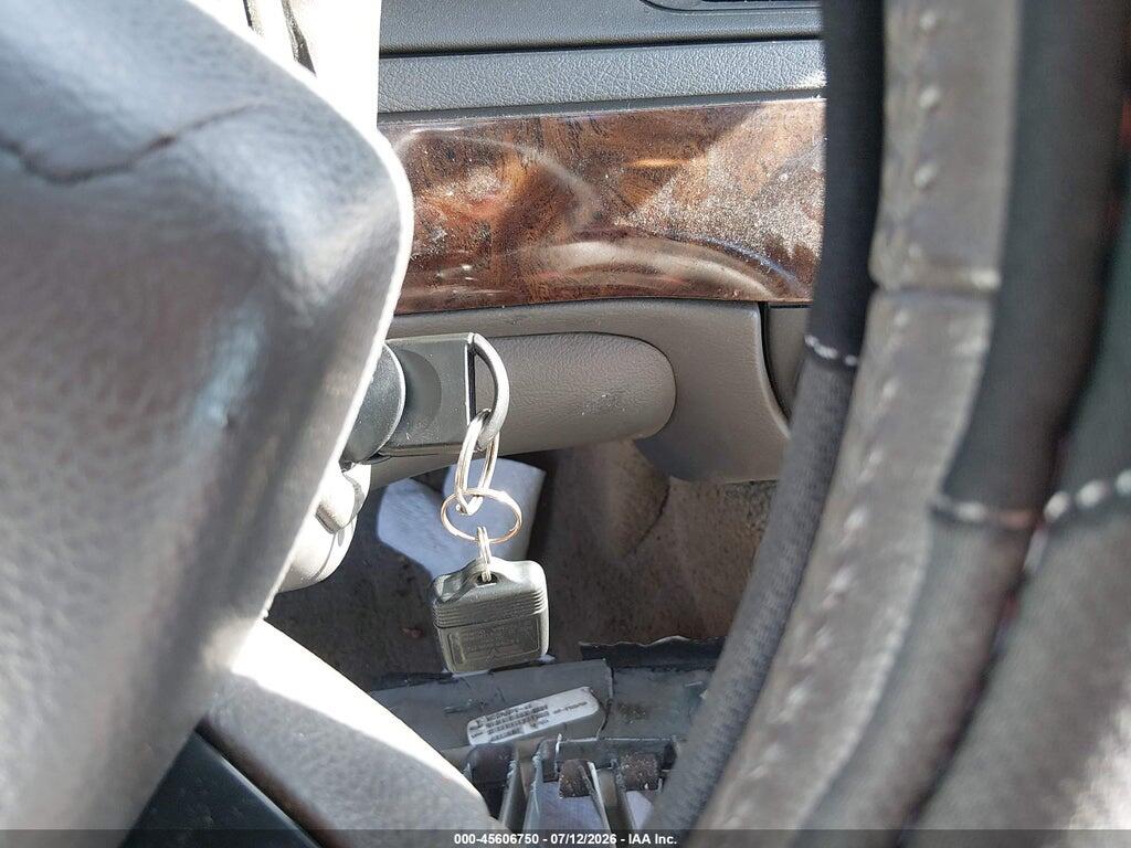 2MEFM75V68X645744 2008 MERCURY GRAND MARQUIS photo no. 11