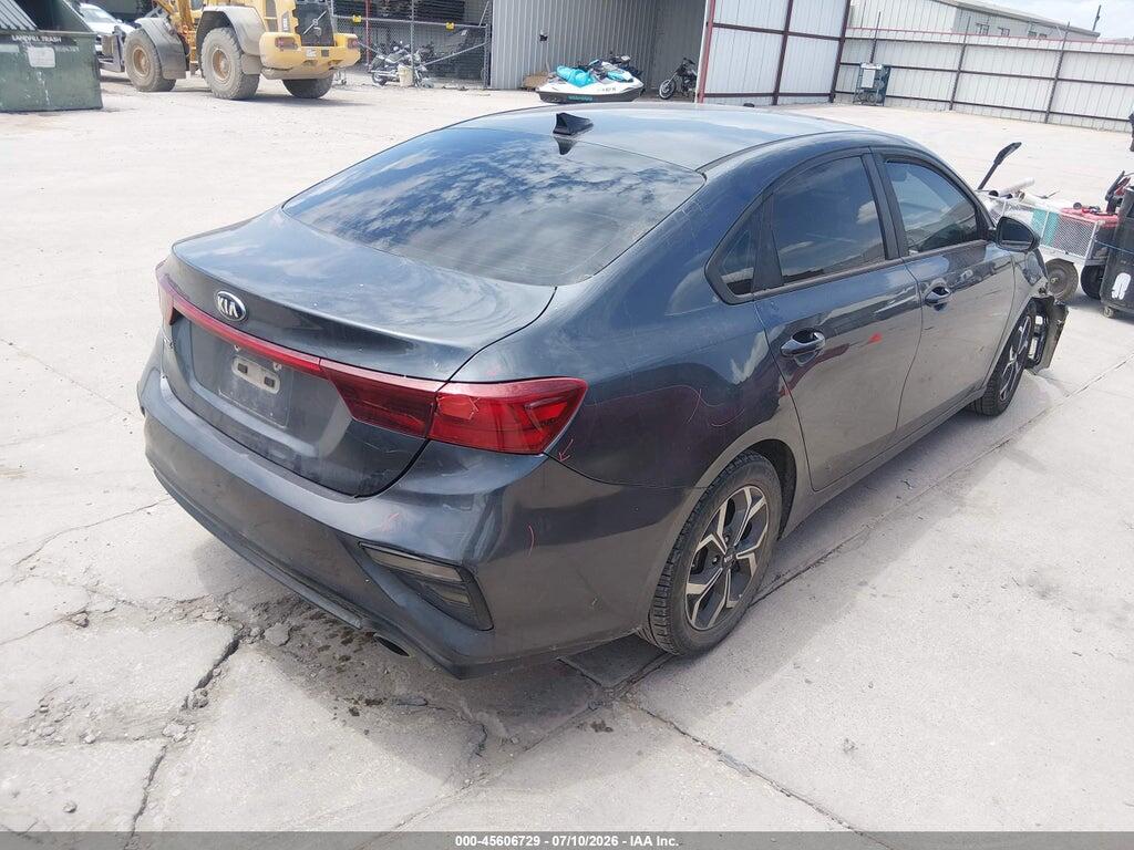 3KPF24AD5LE198261 2020 KIA FORTE photo no. 4