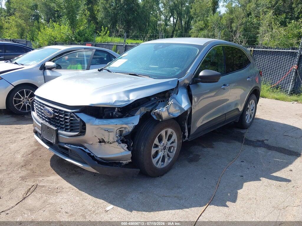 1FMCU9GN3PUB14418 2023 FORD ESCAPE photo no. 2