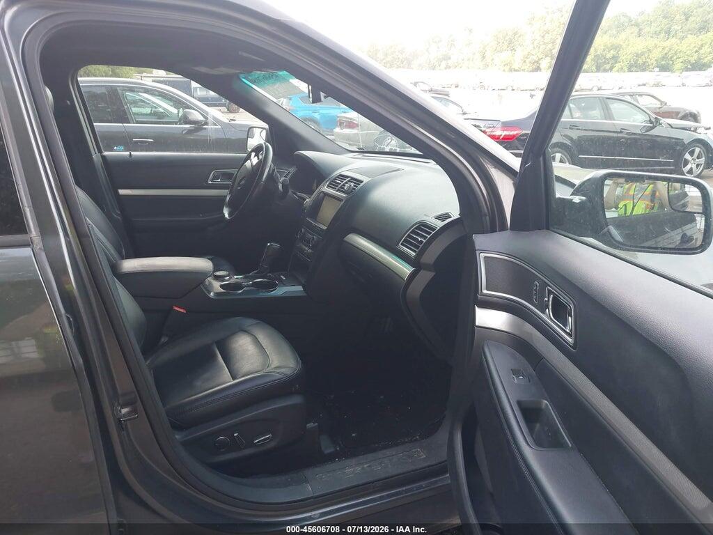 1FM5K8D86GGC95262 2016 FORD EXPLORER photo no. 5
