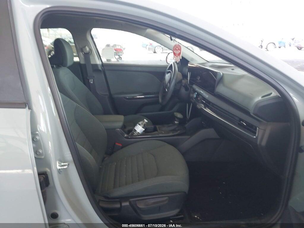3KPFU4DE3SE004713 2025 KIA K4 photo no. 5