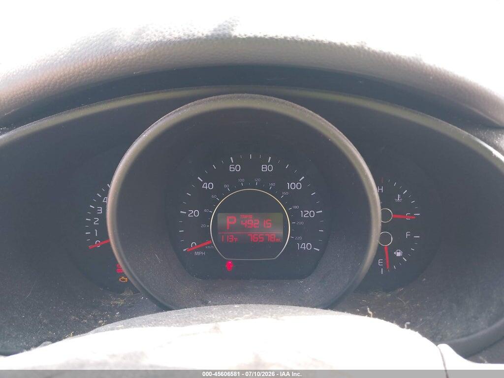 KNDJN2A22G7274352 2016 KIA SOUL photo no. 7
