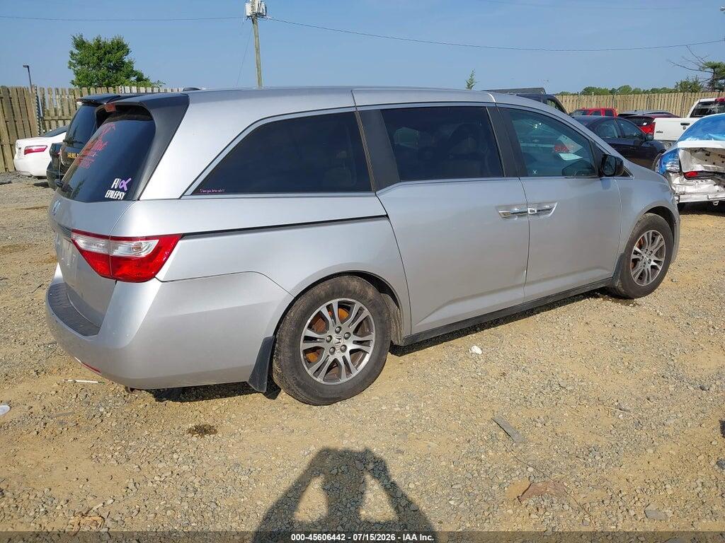 5FNRL5H69BB042403 2011 HONDA ODYSSEY photo no. 4