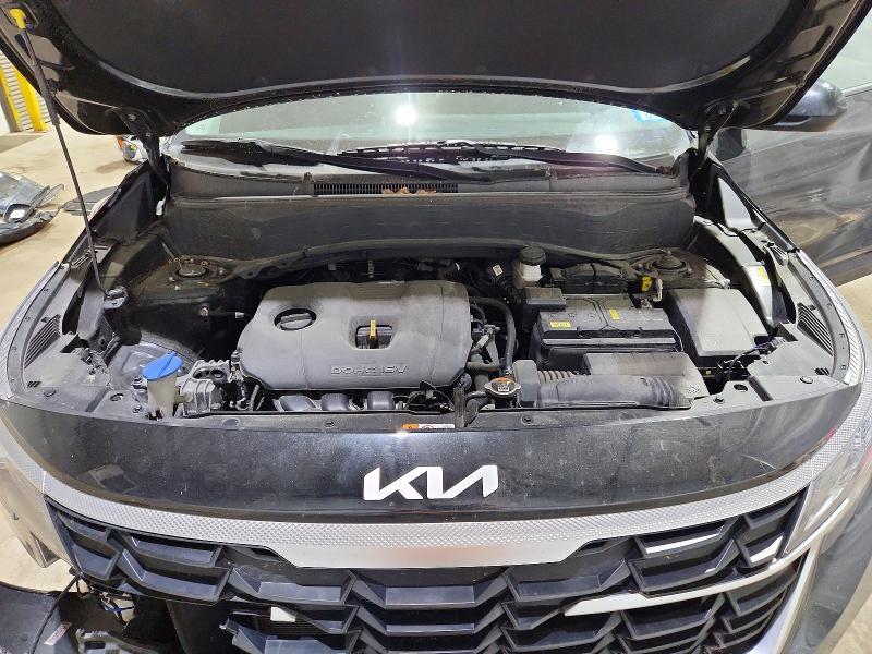 2024 KIA SELTOS LX — Фото 12 из 14