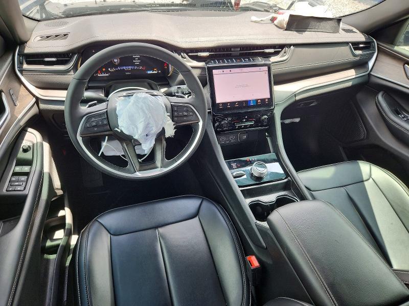 2025 JEEP GRAND CHEROKEE LIMITED — Фото 8 из 14