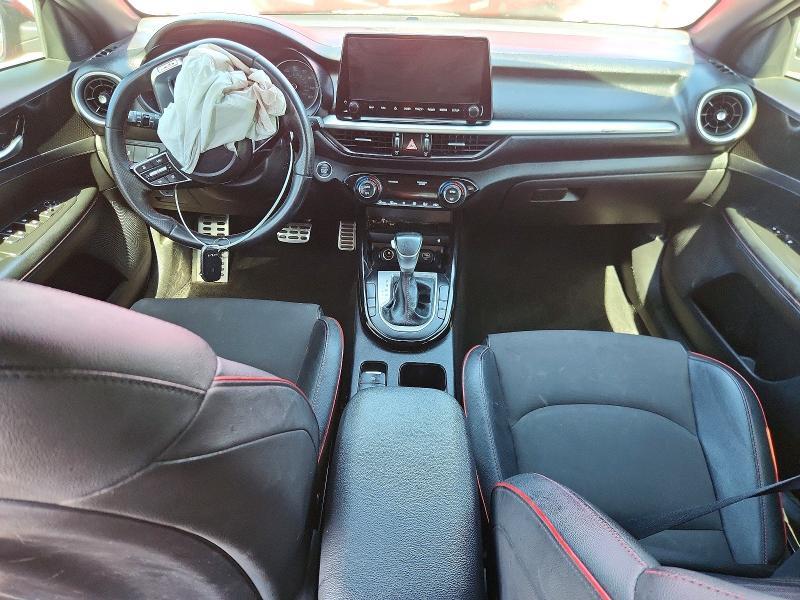 2024 KIA FORTE GT — Фото 8 из 13