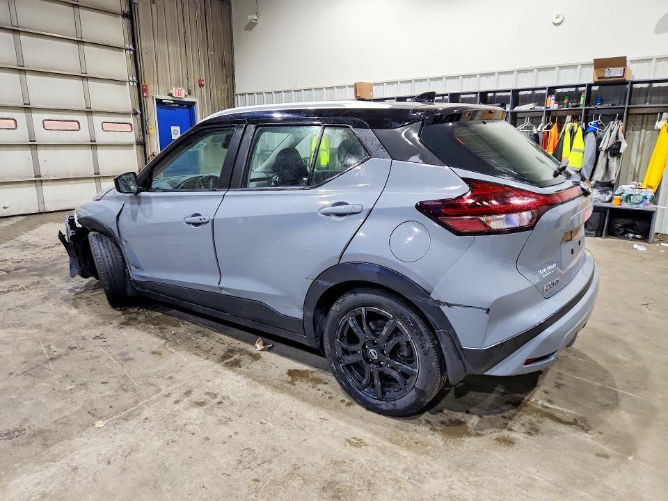 2024 NISSAN KICKS SV — Фото 2 из 12