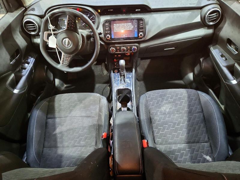 2024 NISSAN KICKS SV — Фото 8 из 12