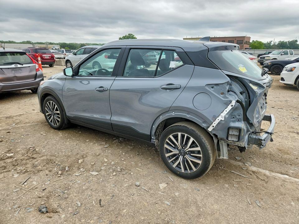 2024 NISSAN KICKS SV — Фото 2 из 12