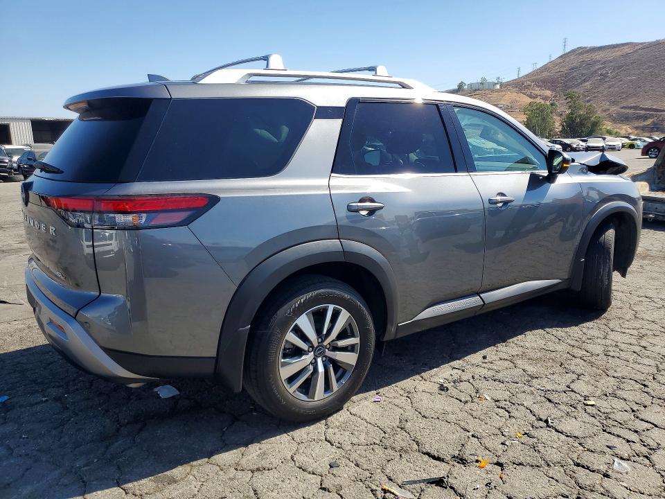 2024 NISSAN PATHFINDER SL — Фото 3 из 13