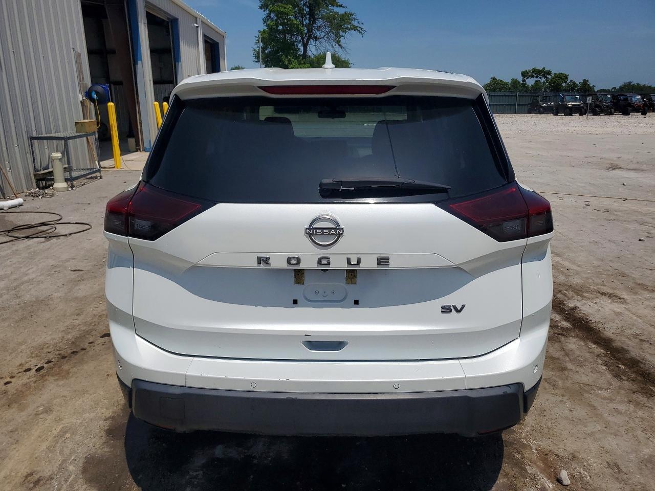 2024 NISSAN ROGUE SV — Фото 6 из 13