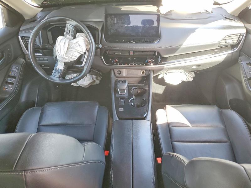 2024 NISSAN ROGUE SL — Фото 8 из 14
