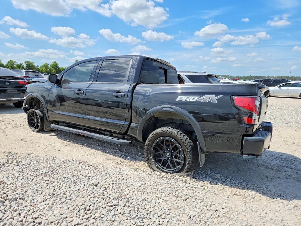 1N6AA1ED2RN102920 2024 NISSAN TITAN photo no. 2