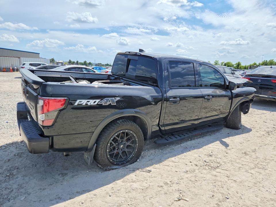 1N6AA1ED2RN102920 2024 NISSAN TITAN photo no. 3