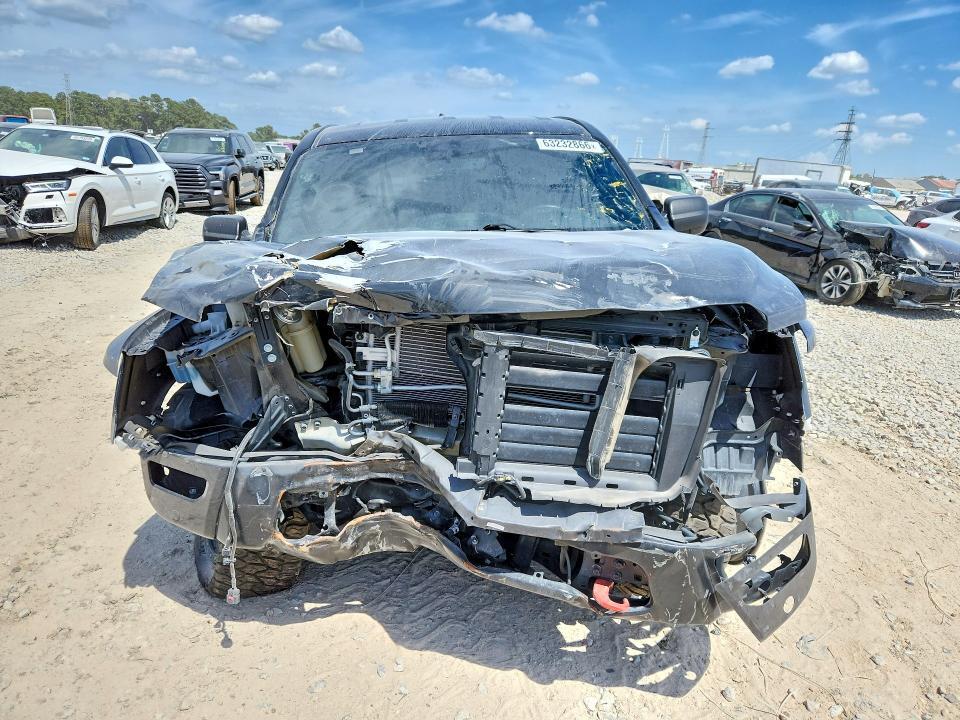 1N6AA1ED2RN102920 2024 NISSAN TITAN photo no. 5