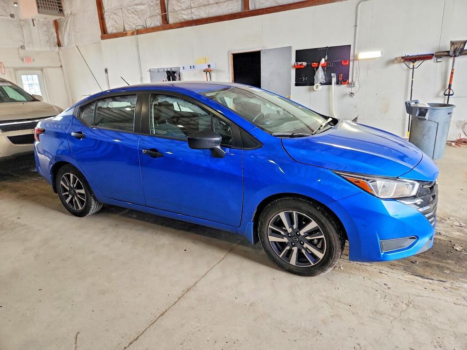 2024 NISSAN VERSA S — Фото 4 из 12