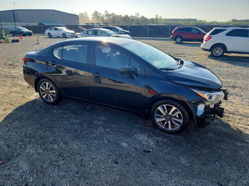 2024 NISSAN VERSA SV — Фото 4 из 12