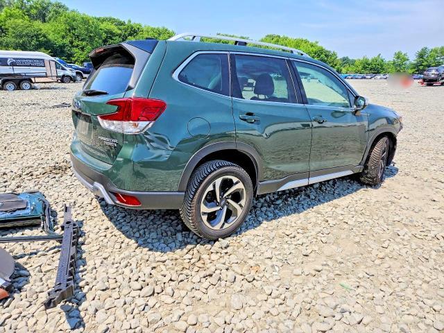 2024 SUBARU FORESTER TOURING — Фото 3 из 14