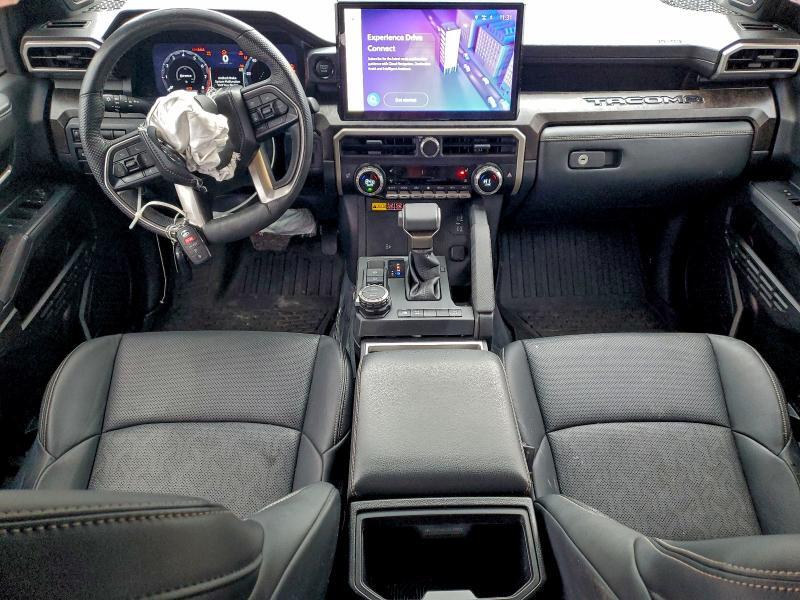 2024 TOYOTA TACOMA LIMITED — Фото 8 из 13
