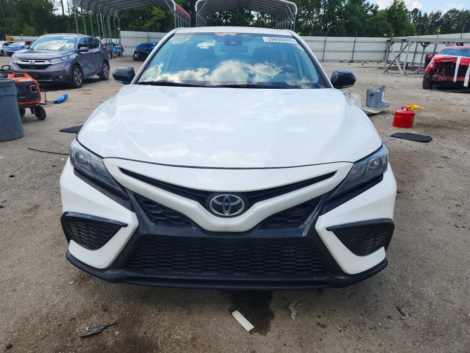 2024 TOYOTA CAMRY SE — Фото 5 из 13