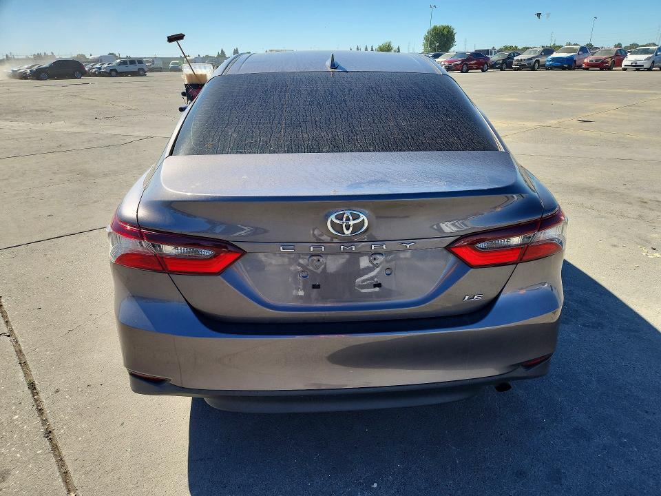 2024 TOYOTA CAMRY LE — Фото 6 из 13