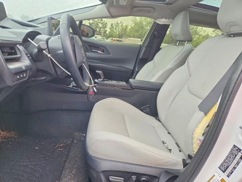 2024 TOYOTA PRIUS XLE — Фото 7 из 12