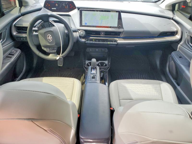 2024 TOYOTA PRIUS XLE — Фото 8 из 12
