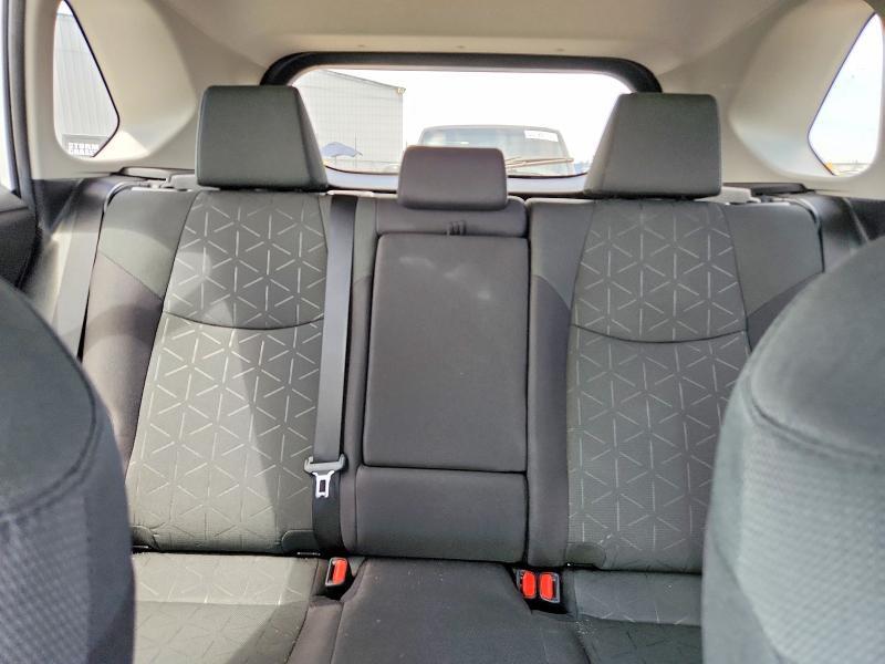 2024 TOYOTA RAV4 XLE — Фото 10 из 13